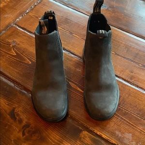 Blundstone high top boots